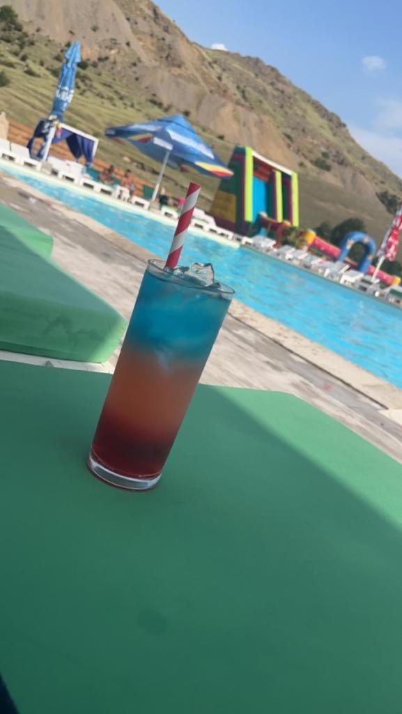 Relax Hotel Greci Bagian luar foto